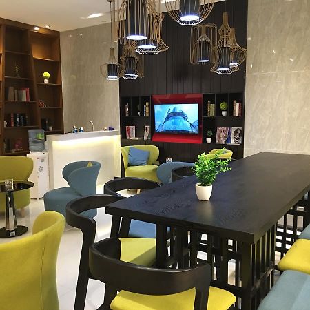 Echarm Hotel Guangzhou Kecun Metro Station Bagian luar foto