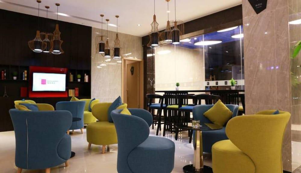 Echarm Hotel Guangzhou Kecun Metro Station Bagian luar foto