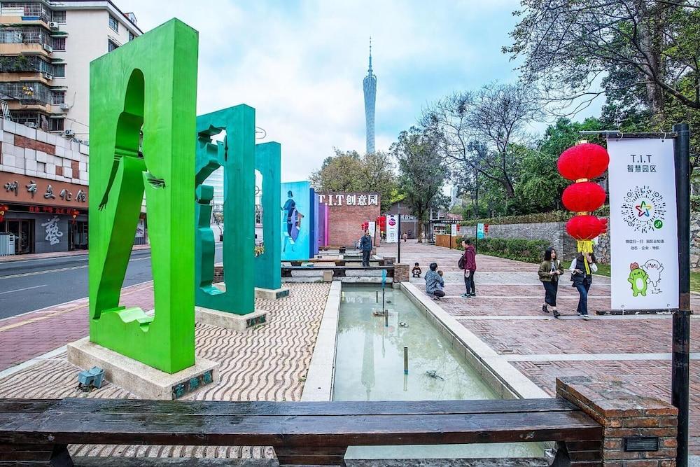 Echarm Hotel Guangzhou Kecun Metro Station Bagian luar foto